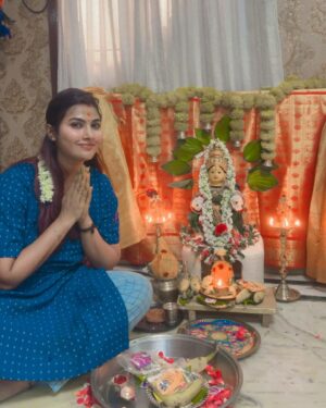 Myna Nandhini Instagram - Varalakshmi nonbu at home ❤️😍