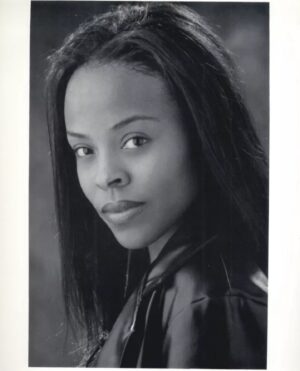 Nakia Burrise Instagram - Here’s an old headshot from back in the day! Selfie/headshot Sunday! 🫶🏾
Have a blessed day of rest ✝️