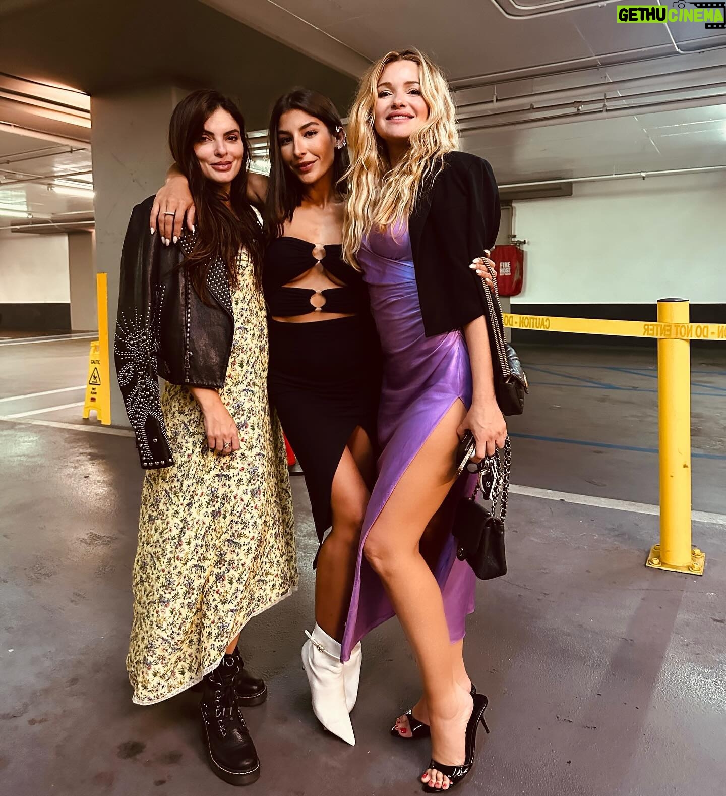 Nanda Ziegler - 373 Likes - Girls night out in L.A.
💜
@juxavieroficial
@talitamaia