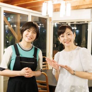 Nao Minamisawa Instagram - 📻
今日放送のTOKYO FM『nippn ¡hon-yomokka!』では、
先日、板橋区西台にあるハーブ&おいしい野菜塾レストランで行ったイベントの様子をお届けします。

今回も井口玲音さんとともに、読み聞かせをしました！

ぜひお聴きください🎵
radikoでも！　

@tokyofm_official 

衣装
靴 @charleskeith_jp