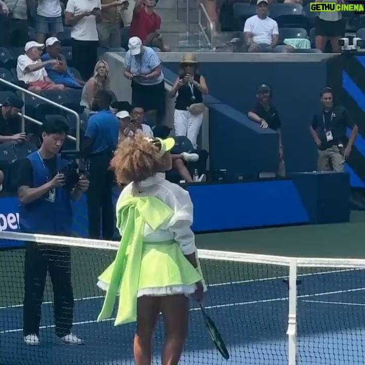 Naomi Osaka - 255.1K Likes - NY I love you but you already knew that ☺️🎀💚
