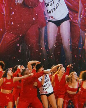 Natalie Peterson Instagram - Last night we closed out 8 shows @wembleystadium and a 4 month European Leg of tour. Still processing how magically epic that show was!!! Seeing your faces when “Florida!!!” started playing and we surprised all 92,000 of you was a priceless moment that I will never forget 🥹 More posts to come but for now, So Long London 🤍 Time to go home and cry 💔

Also the music video for “I Can Do It With A Broken Heart” is making me emotional and I had to include it 🤍 Beyond grateful for this crazy wild life 

#erastourlondon #wembleystadium #london #florida #florenceandthemachine #taylorswift #tstheerastour #erastourdancers