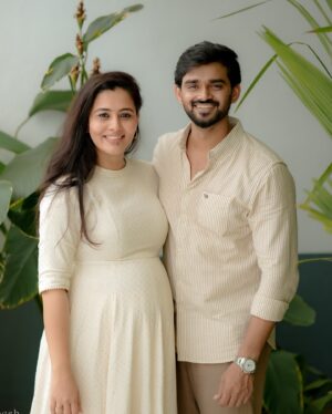 Neha Gowda Instagram - Chandu is a true gem, radiating positivity and kindness wherever he goes! I’m not biased just because he’s my husband - he’s genuinely a remarkable person, the epitome of Mr. Perfect! Thank you for being your amazing self, Chandu!
@chandangowda18 
I love you 🥰 

📸. @candids_by_umesh 

“Thanks, Umesh, for freezing these  moments in time! We don’t need to pose or pretend - you skillfully captured our genuine selves, and that’s the true beauty of your photography!

Location - @topicbengaluru