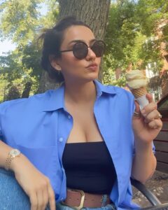Actress Neha Sharma HD Photos and Wallpapers December 2024