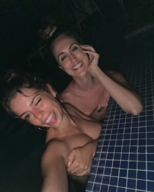 Nerea Rodríguez Instagram - vuelvo con el cora tan tan lleno 🩷 estas personitas me hacen muy feliz 🐣🐣

te amo RD 🇩🇴