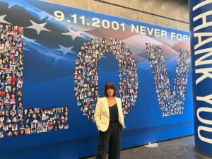 Neve Campbell Instagram - Grateful for the opportunity to support the Cantor Fitzgerald Relief Fund at their annual charity event in remembrance of the victims of 9/11. Let us never forget.
#CantorFitzgeraldReliefFund
#cfcharityday @mgilbert777 @edie.lutnick @howardlutnick @cfrelieffund