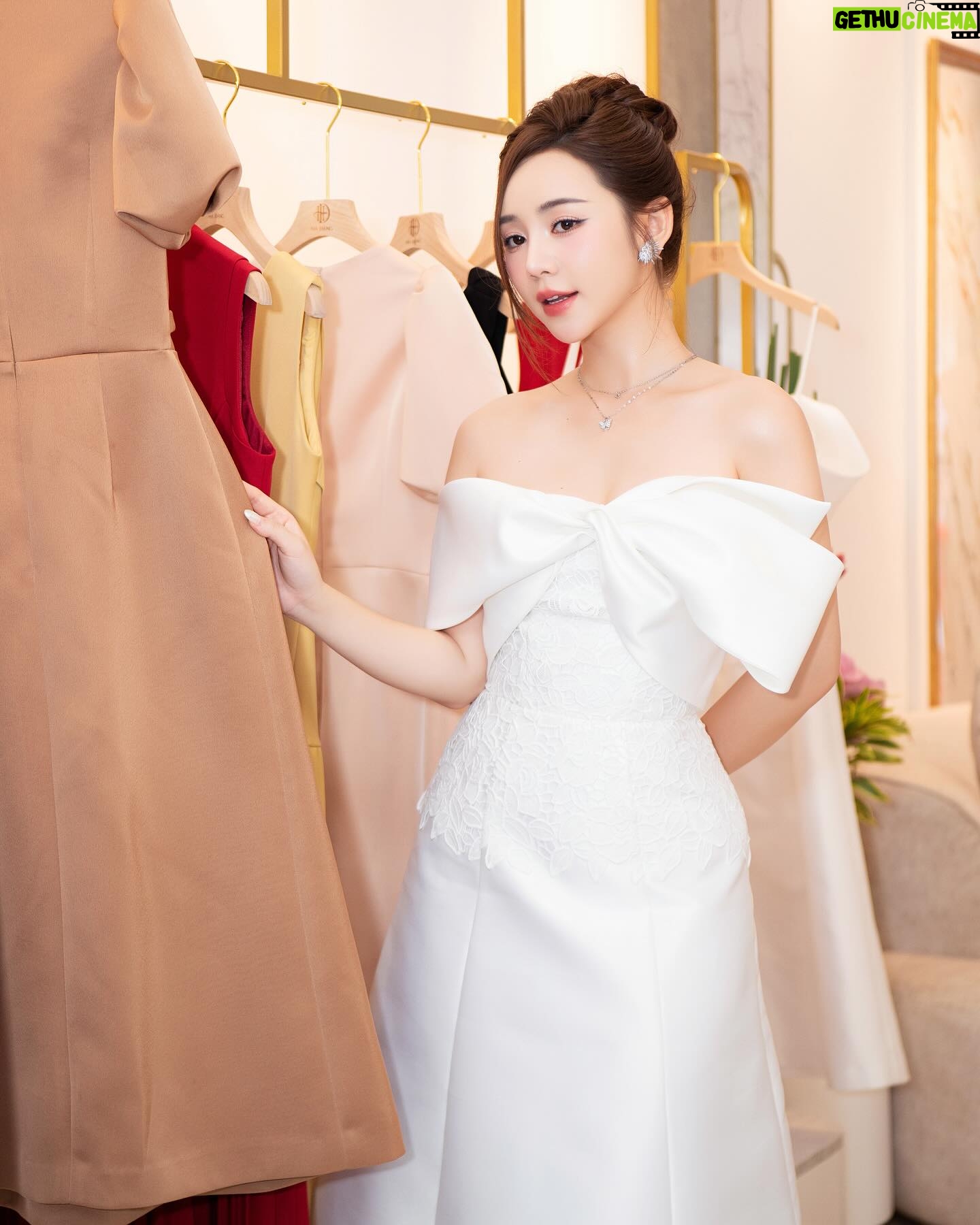 Nguyễn Quỳnh - 4.1K Likes - 🦋