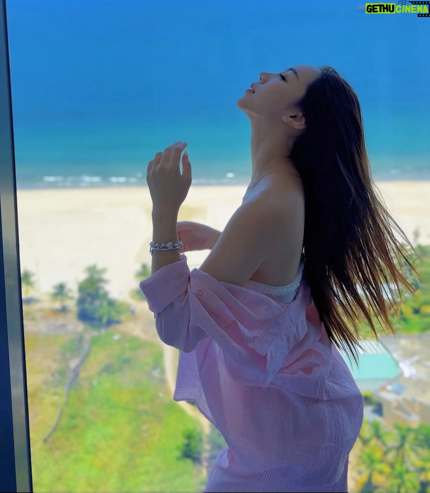 Nguyễn Quỳnh - 4.6K Likes - 🦋