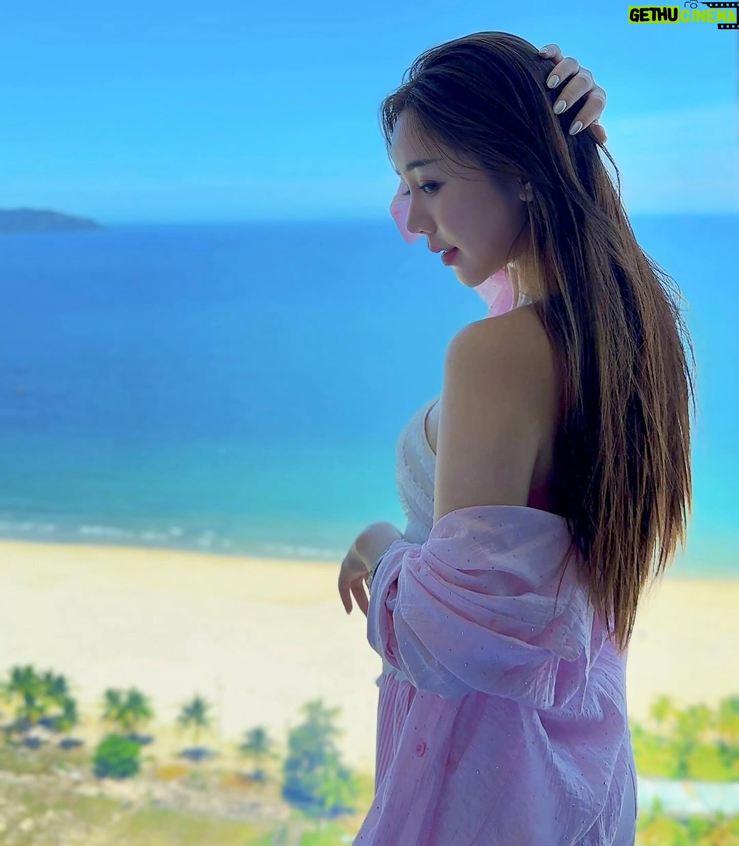 Nguyễn Quỳnh - 4.6K Likes - 🦋