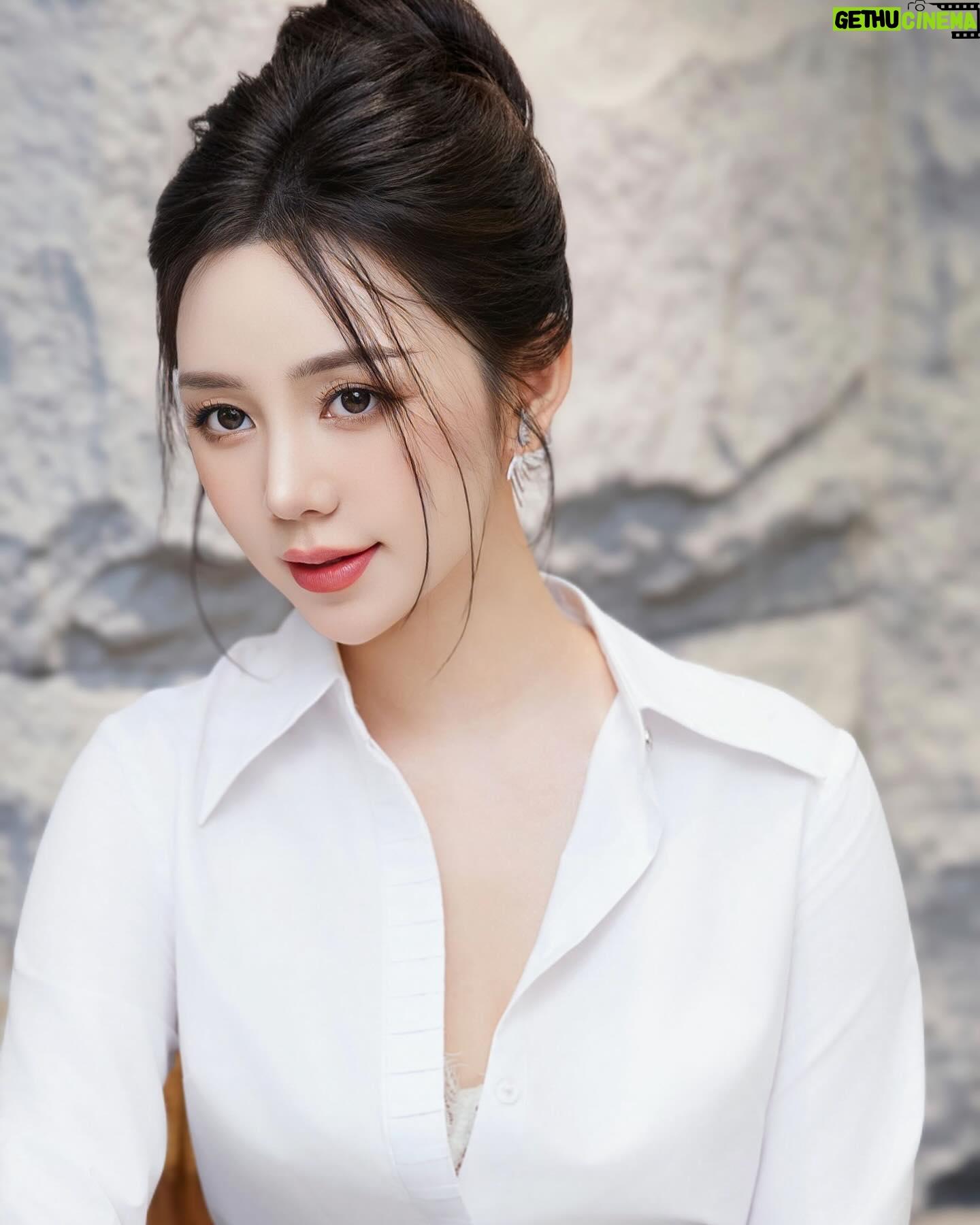 Nguyễn Quỳnh - 4K Likes - 🦋