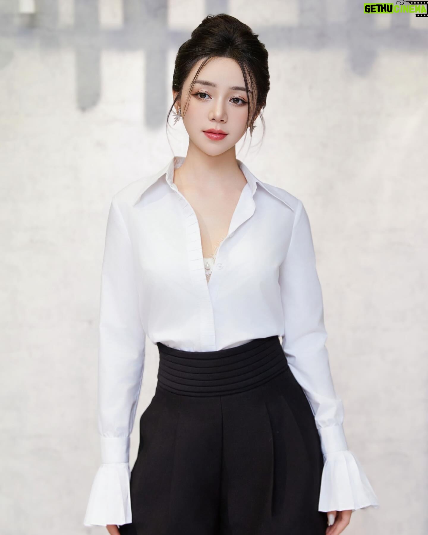 Nguyễn Quỳnh - 4K Likes - 🦋