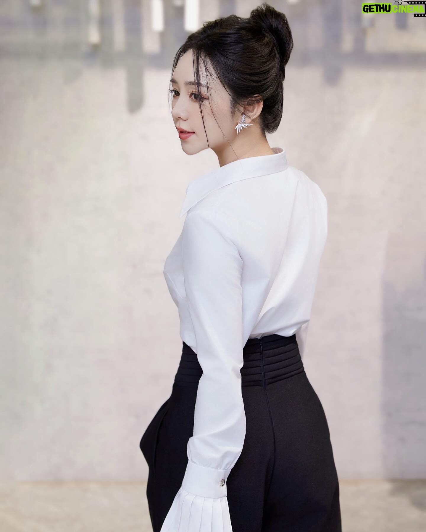 Nguyễn Quỳnh - 4K Likes - 🦋