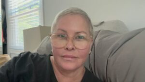 Nicole Eggert Instagram - I can’t be certain whose story I need most to hear today. I can only be attentive to them all -The Promise of a New Day #breastcancer #breastcancerawareness #feelyourselfup