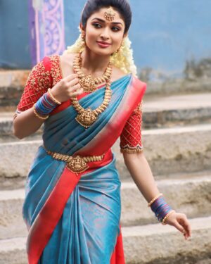 Nikitha Rajesh Instagram - Malli💠
Blouse- @yours.azhagie
Costume styling- @diptidesai_official 💫
📸- @shiva_anand_makeup_artist ✨