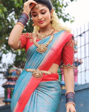 Nikitha Rajesh Instagram - Malli💠
Blouse- @yours.azhagie
Costume styling- @diptidesai_official 💫
📸- @shiva_anand_makeup_artist ✨