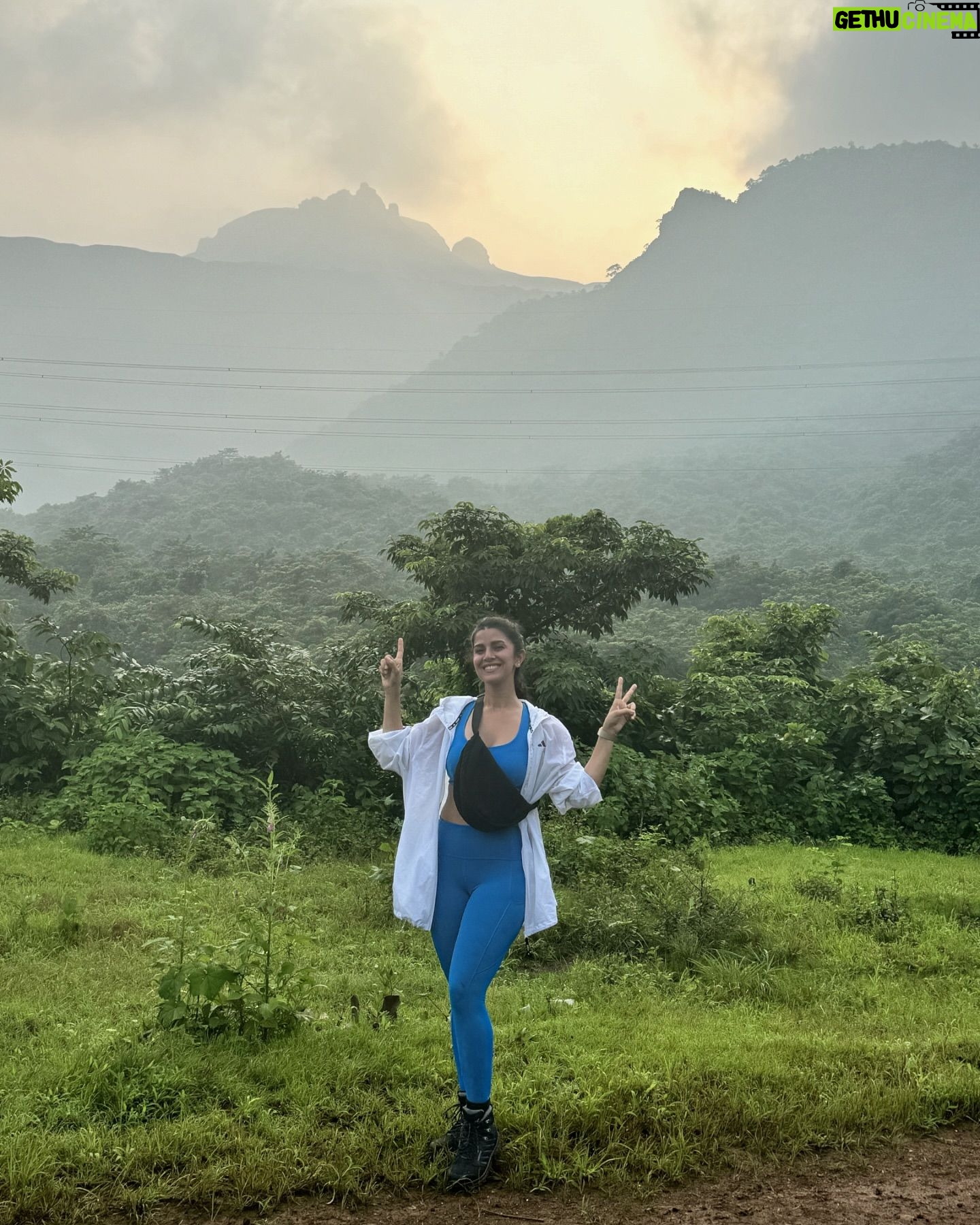 Nimrat Kaur - 46.4K Likes - Monsoons main ghats pe trek nahin kiya toh kya kiyaaa??!!! 🦋⛰️🍄🌳🪻🌦️🐶🦀
I’m no expert, I trek because it’s a long time love-affair but reading about some recent trekking tragedies made me want to share some mini pointers.
🦭 Please ensure you ALWAYS sit down for pictures if you’re in flowing water or high up somewhere too close to a cliff.
🐾 Super basic but MOST important to take your next step once the previous one is steady.
🪨 Selfies and videos ONLY when you’re standing/walking on dry rocks/even forest floor. Even with the best of trekking shoes and gear, there’s lots of loose mud and super slippery rocks so PLEASE don’t be in a rush.
🍄 Try to wear BRIGHT colours, or carry some colourful element, makes it easier for rescuers if you don’t camouflage with the forest incase God forbid there’s a fall and you’re injured. Going deep into nature comes with equal amounts of thrill and responsibility…🫶🏼
Baaki ab ghats par garmi bauhaut badh rahee hai, kaafee photos main smiling outside dying inside waala scene tha…😵💫🥵
So jaldi plan banaao, Sahyadri ki khulee hawaa khao!!
#monsoontrek #wildheart #nocitygirl #naturelover #BharatKiNimrat