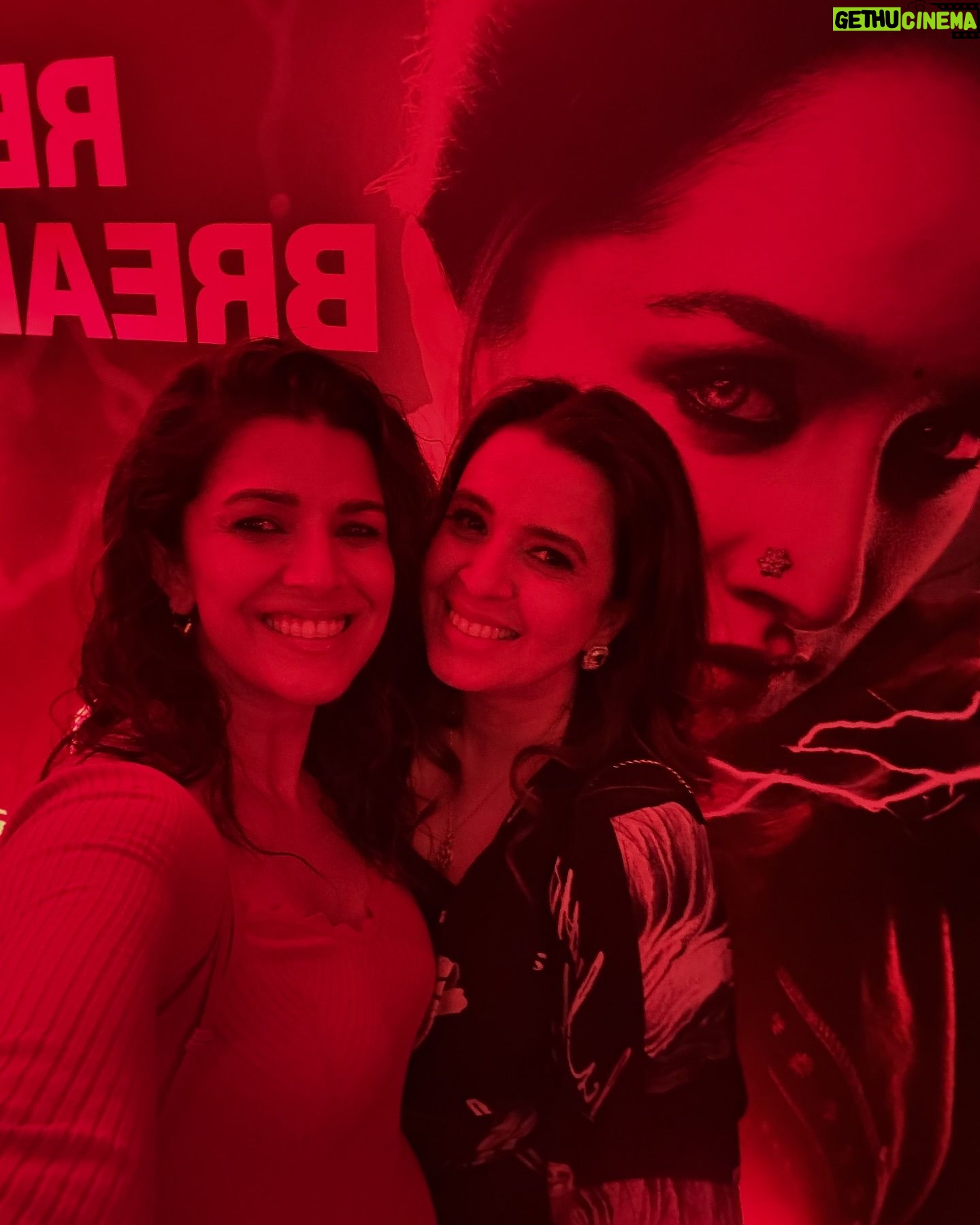 Nimrat Kaur - 48.5K Likes - LOVE BOMBING RED ALERT 🚨 #Stree2 has felt like a personal victory from the first day, first show I caught at the theatre. As a die hard fan of this horror-comedy multiverse, here’s celebrating the loveliest, gorgeous super girl @shraddhakapoor, the forever perplexingly brilliant @rajkummar_rao, the man of the moment, director extraordiniare @amarkaushik, ethereally stunning @tamannaahspeaks, endlessly gifted @pankajtripathi ji, @nowitsabhi and @aparshakti_khurana and all the others who’s blood, sweat and tears have gone into making this mammoth success. Saving the last of all my love and appreciation for the daredevil, champion visionary, dearest Dinesh Vijan with a risk appetite and intuitive super power so rare to come by!! Congratulations @maddockfilms on creating history, shattering records!!! Here’s to many many more…🍾🚀💃🏻💥♠️
#DineshVijan #JyotiDeshpande @pvijan @poovijan @sharadakarki @nirenbhatt @officialjiostudios @pvrpictures
#LongLiveTheMovies #Stree2 #Unstoppable