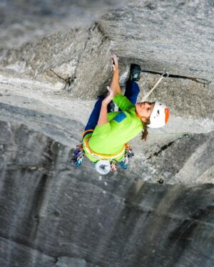 Nina Caprez Instagram - Suuuuper excited to go back to Squamish for the @arcteryxacademy ! I hope to move as much as possible on this fine granit, to have fun by teaching my clinics (women’s intro Trad/ motherhood and climbing), and to present our movie “andrea” on Saturday night.

Canada, see you in a bit! 👍

@arcteryx #arcteryxacademy