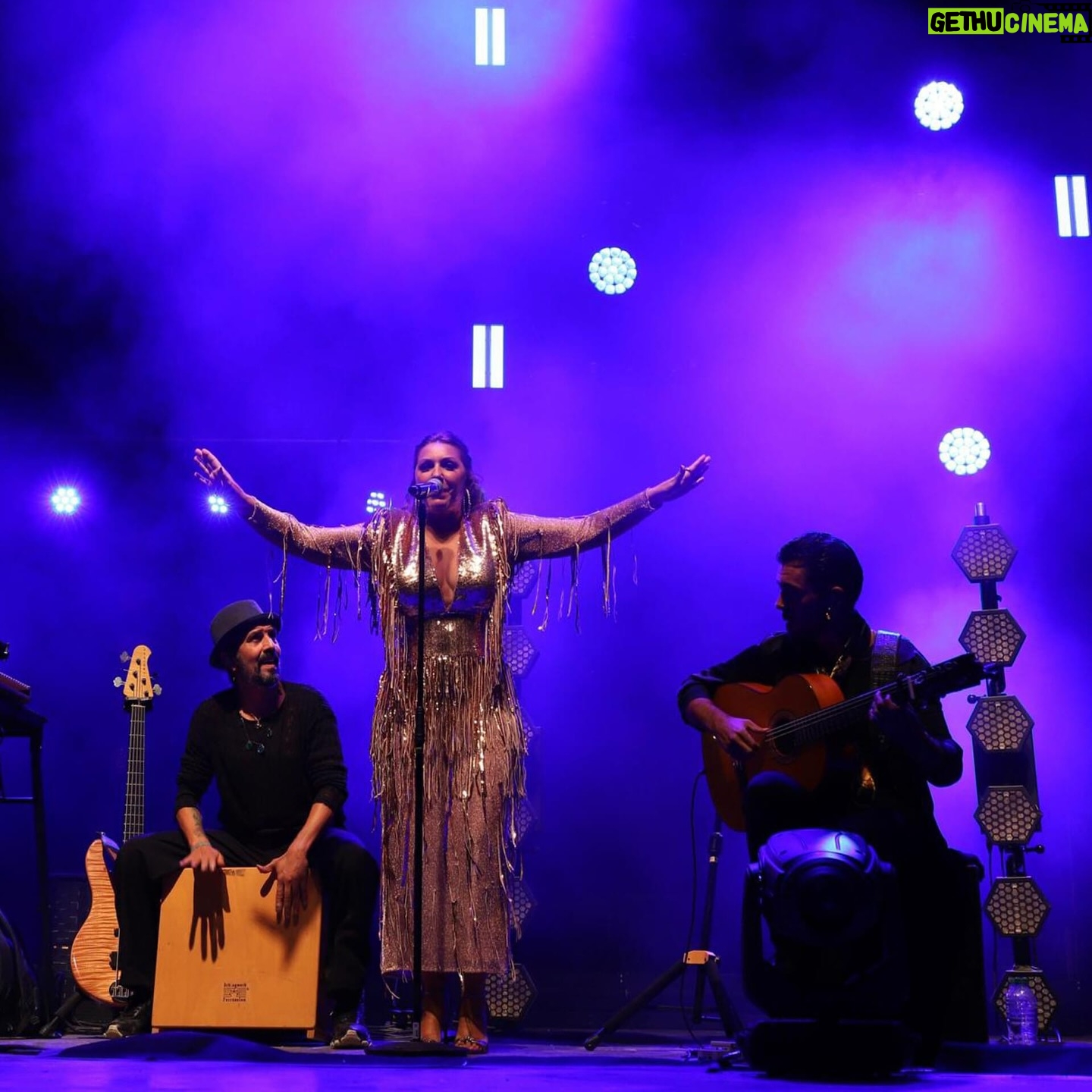 Niña Pastori - 24.1K Likes - Qué bonito fue lo de anoche en Córdoba y qué placer sentiros, qué gusto compartir con mi @ezequielmontoya_music y disfrutar de tu cante 🍀
Os quiero familia! Os veo esta noche en Sevilla 💜
👗 @andrew.pocrid
🪡 @paco_rus
👠 @martinellishoes
💄 @vickymarcosg
📸 @javierescalona.fotografia
#CaminoGira2024 #MisFansLosMejoresDelMundo #SoldOut