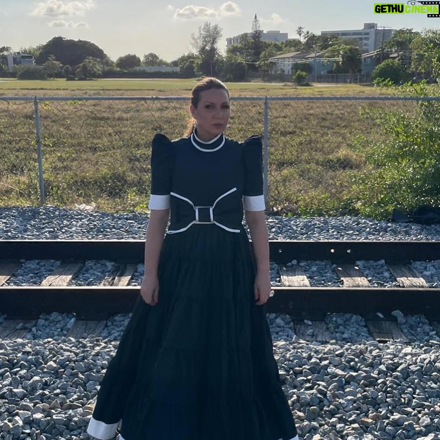 Niña Pastori - 15K Likes - Ya va quedando menos para cerrar la #Caminogira2024 , un disco muy especial para mí🥰Quiero celebrarlo con compañeros que admiro y con gente de mi gusto 💜
Os espero para celebrar en:
- Córdoba 06/09
- Sevilla 07/09 SOLD OUT
- Madrid 22/09
- Barcelona 28/09
👗 @ismaeldominguezcostura
Últimas entradas 💜
https://www.ninapastori.es