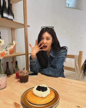 Ningning Instagram - 🦘🦘🦘🦘
