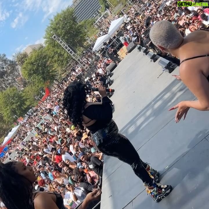 Nivea - 18.7K Likes - Had such a good time performing at the I❤️R&B Festival! Thank you for all of your love & support over 20 Years, it means more to me than you’ll ever know! 🫶🏽