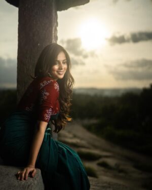 Niveditha Gowda Instagram - @niveditha__gowda 

MUA: @prashanthmakeover 
Wardrobe: @amatyadesignerstudio 

#aesthetic #fineartportraits #portraiture