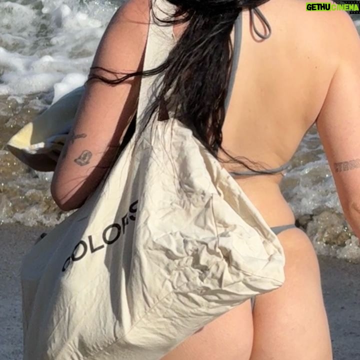 Noah Cyrus - 211.5K Likes - 🐬🏖️☀️🍓🍉🍦🩵🌸🫐