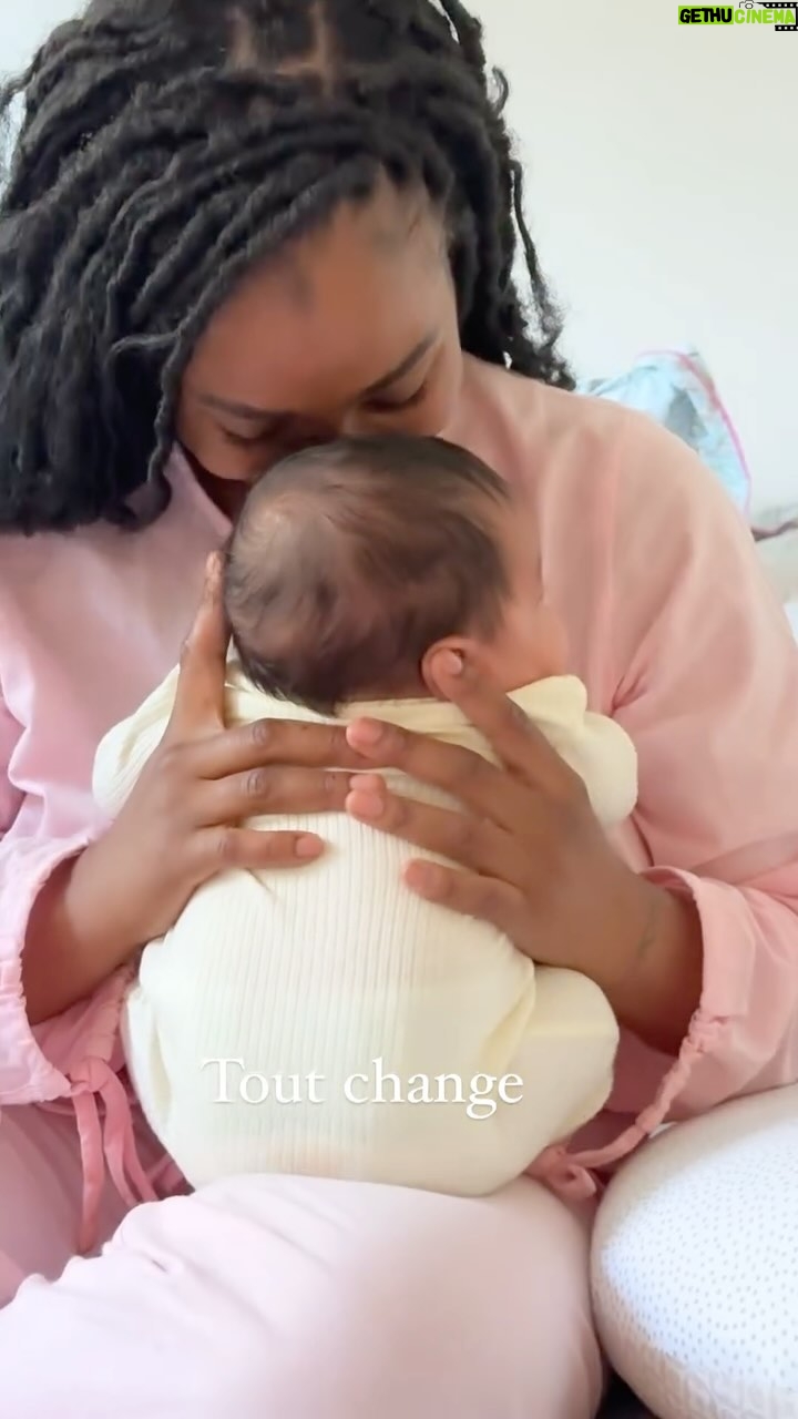 Noémie Abossolo - 37.9K Likes - TICKET DE VIE : Tout part de la 👩🏽🍼🙏🏾🤍
#reels #pourtoi #foryou #explore #mumlife #fyp