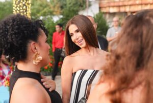 Omallys Hopper Instagram - Feeling incredibly honored to have EMCEE’d an unforgettable event at the @national_pr_museum 🙏🏽✨ A heartfelt thank you to the National Museum of Puerto Rican Arts and Culture for allowing me to be part of this special celebration of our heritage. Billy and Veronica, Los quiero de aquí hasta el cielo. 

A huge shoutout to this Year’s Ceiba Award Recipient, the amazing Roselyn Sánchez @roselyn_sanchez for her inspiring presence and unwavering support of our culture. Your grace, talent, and dedication continue to uplift our community in ways that go beyond the screen. 🌟🇵🇷 #Grateful #NMPRA #PuertoRicanPride #RoselynSanchez #culturallegacy

Images by the incomparable: @madilaciephotography