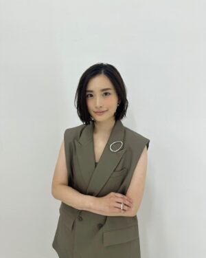 Oto Abe Instagram - 美的11月号掲載させていただいております☺️
ぜひチェックお願いいたします🤲！
