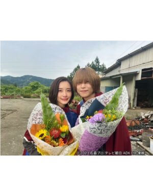 Oto Abe Instagram - 仮面ライダーガッチャード無事にクランクアップすることができました😭
大変なシーンも多かったですが、チーム全員の協力のおかげで乗り越えることができました。

キャストやスタッフさんの皆さん、そして視聴者の皆さんには心から感謝しています。
皆さんのおかげで、この作品を無事に完成させることができました。

蓮華に出会えたこと、蓮華を演じれたこと、そして皆さんと一緒に過ごした時間は一生忘れません。

また、先輩ズも応援していただきありがとうございました！
錆丸、1年間ありがとう！

また皆さんと会えるのを楽しみにしています！

#仮面ライダーガッチャード