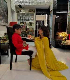 Palak Tiwari Instagram - My purpose ❤️

Happy Raksha Bandhan I pray all your relationships are protected from hardships and negativity❤️