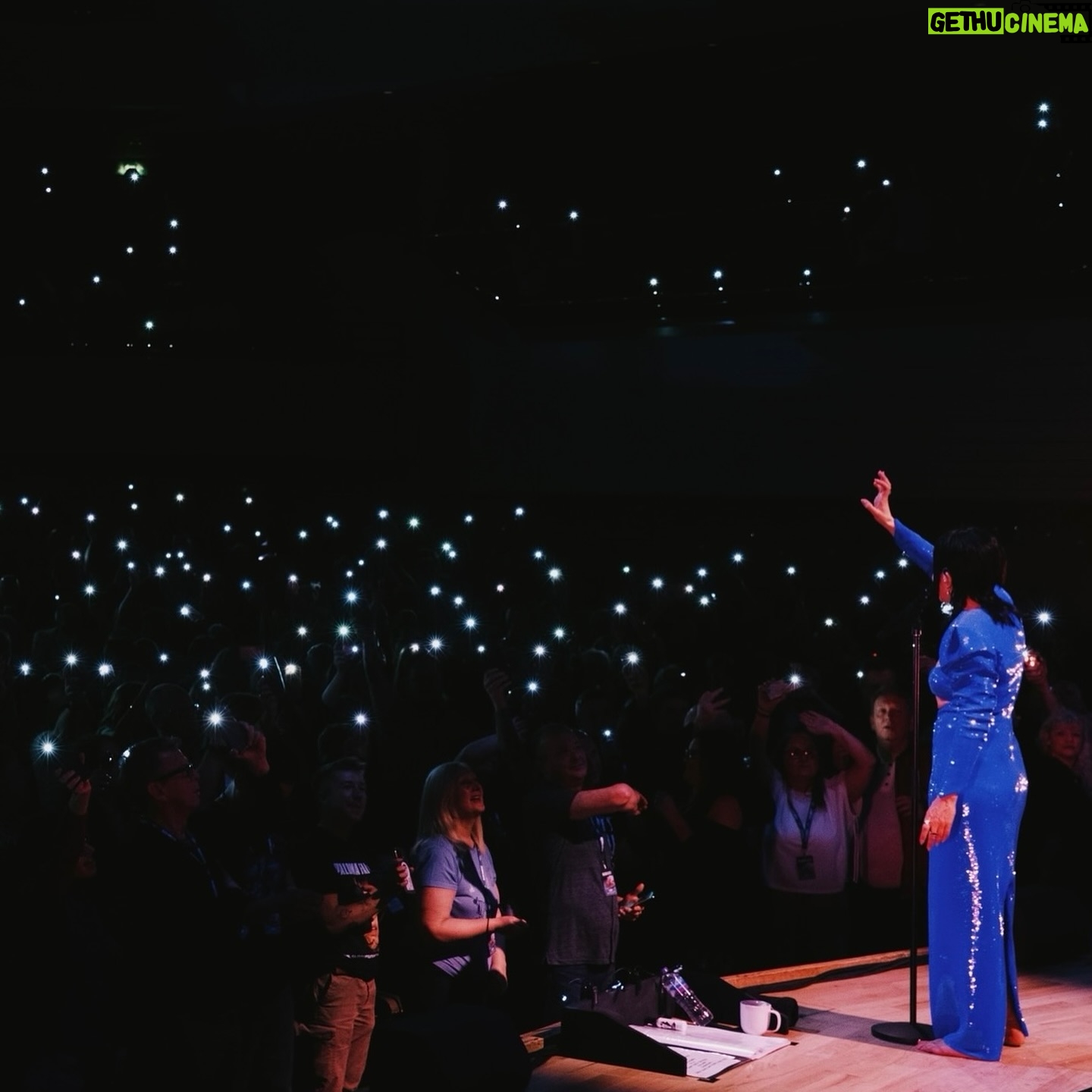 Paloma Faith - 9.1K Likes - The glorification of sadness tour is done !! Mumma is tired but very grateful that after 15 years in the industry I can still go on the road and perform for you lovely people. So thank you all for showing up and filling all of the venues, but also especially to the team who made this happen - my incredible band, crew, management, promoters,..... everyone !
Till next time x