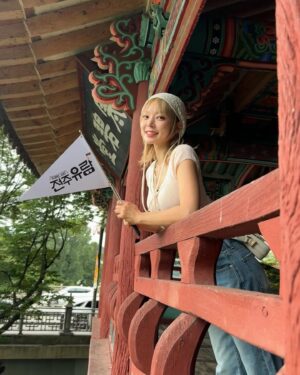 Park Cho-a Instagram - 여름아잘가👋🏻