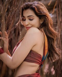 Actress Parvatii Nair HD Instagram Photos and Wallpapers September 2024