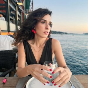 Perihan Ünlücan Instagram - 