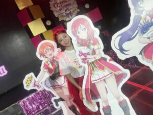 Pile Instagram - わ…こんなに沢山写真が載せられるようになったんだねー🩷🩵
広州公演全4公演満員御礼ありがとうございました✨
どこへいっても大合唱になる曲と、皆のきらっきらの表情が🤣
涙腺崩壊してしまいましたが、ここにいること、そこにいること、ここにいられること、そこにいられること、時間を共にすること、こんな経験を出来るのは待ってくれる皆のお陰さまです🩷
2日間どころか1週間毎日たべたよ #蜜雪冰城 
もう回し者っていってもらってもいいくらいだよ☃️🍦🍓
ラーメンなんかお水セットしたら強力なホッカイロみたいなのが熱を出してお店と同じくらいの温かさでケータリングで食べれたよ🍜
胡椒餅と葱餅と羊串と火鍋ははずせないよ🐑
年末また11月30日、12月1日2人とも今度はソロで参ります🩵
いったん先に北京、バンコク、上海でお会いできる方はお会いしましょう✨
スタッフさん、メイクさん、無事公演を終えるためにお力添えくださった皆様に
ありがとうございました🩷
.
.
.
#ラブライブ　#livelive #广州 #谢谢 #lovelive_ose_guangzhou  #新田恵海　#pile #μʼs