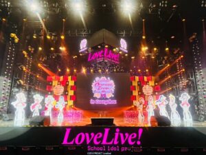 Pile Instagram - わ…こんなに沢山写真が載せられるようになったんだねー🩷🩵
広州公演全4公演満員御礼ありがとうございました✨
どこへいっても大合唱になる曲と、皆のきらっきらの表情が🤣
涙腺崩壊してしまいましたが、ここにいること、そこにいること、ここにいられること、そこにいられること、時間を共にすること、こんな経験を出来るのは待ってくれる皆のお陰さまです🩷
2日間どころか1週間毎日たべたよ #蜜雪冰城 
もう回し者っていってもらってもいいくらいだよ☃️🍦🍓
ラーメンなんかお水セットしたら強力なホッカイロみたいなのが熱を出してお店と同じくらいの温かさでケータリングで食べれたよ🍜
胡椒餅と葱餅と羊串と火鍋ははずせないよ🐑
年末また11月30日、12月1日2人とも今度はソロで参ります🩵
いったん先に北京、バンコク、上海でお会いできる方はお会いしましょう✨
スタッフさん、メイクさん、無事公演を終えるためにお力添えくださった皆様に
ありがとうございました🩷
.
.
.
#ラブライブ　#livelive #广州 #谢谢 #lovelive_ose_guangzhou  #新田恵海　#pile #μʼs