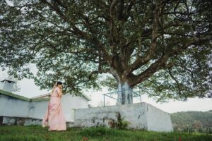 Pooja Kannan Instagram - I dreamt of lovely things and woke up to find them real ! ❤️ 
#myprewedding 

📸- @vivekkrishnanphotography