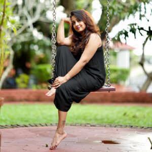 Poojitha Instagram - Good night everyone ❤️❤️

 📷 : @rinoysebastian 
👗: @house_of_vandy 

#dress #fashion #shoot #clothes #instagood #instagram