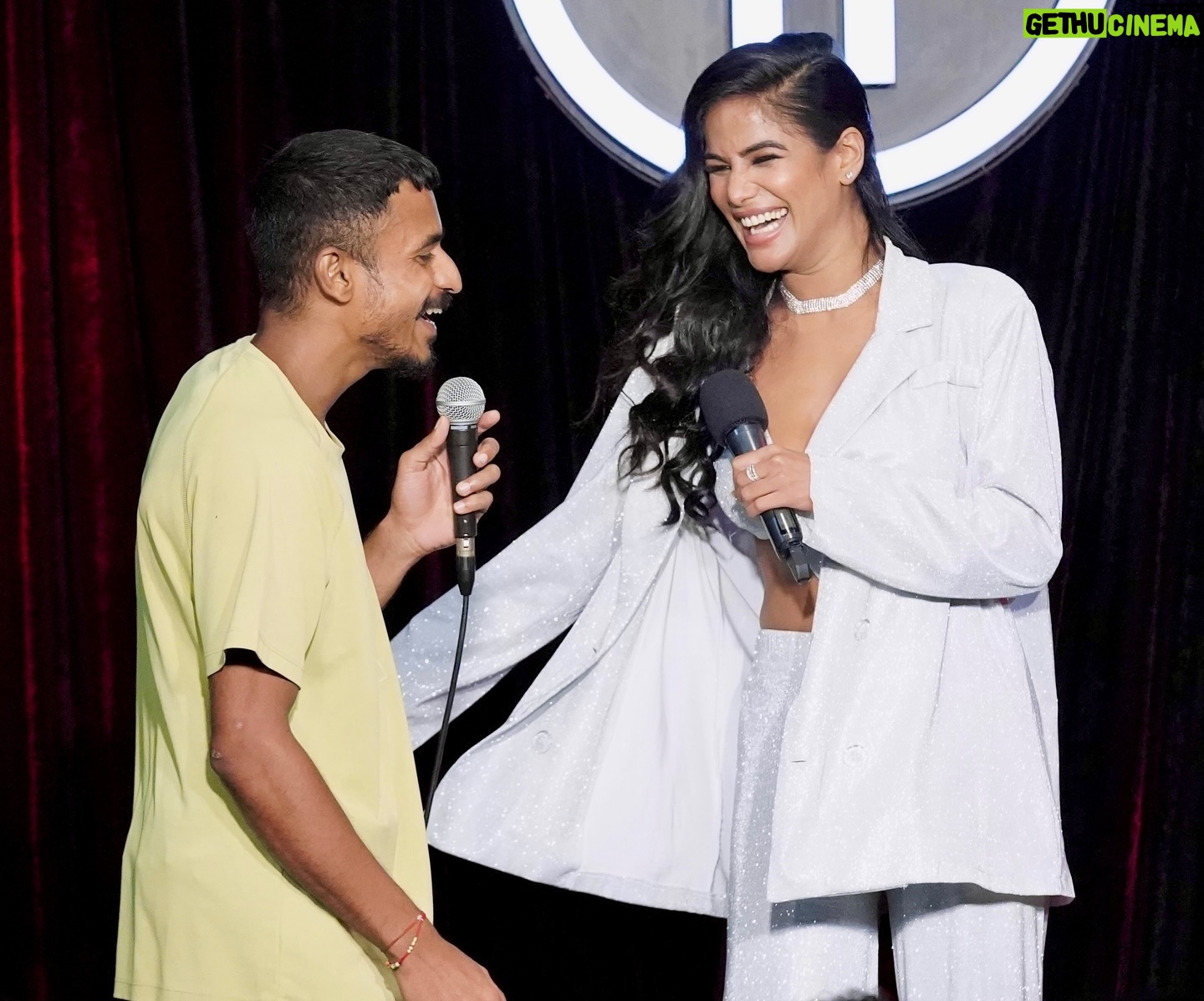 Poonam Pandey - 71.6K Likes - A night to remember at India’s Got Latent with the amazing people on the panel @poonampandeyreal @viditchess @sagarshahchess @vivekmagic and @maisamayhoon 🔥
#indiasgotlatent #samayraina #poonampandey #balraj #viditgujrathi #sagarshah #vivekmagic #mumbai #therapy #comedians #indiehabitat #comedyclub #comedy #laughs #standup #standupcomedy #standupcomedian #standupcomedyshow #goodvibes #comedyshow #funnymemes #comedymemes