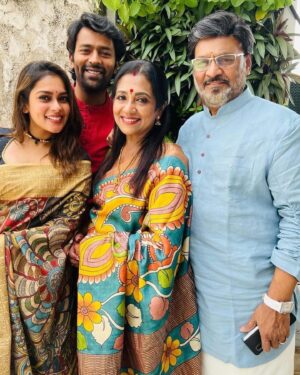 Poornima Bhagyaraj Instagram - Thank you @kikivijay11 for coming into our family and bringing happiness and joy . Sonu and Kiki you are our lifelines. Lots and lots of love to you both from amma and appa. May all your wishes come true soon🥰♥️♥️♥️♥️♥️♥️♥️♥️♥️♥️