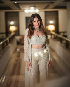 Actress Prakriti Kakar HD Instagram Photos and Wallpapers September 2024