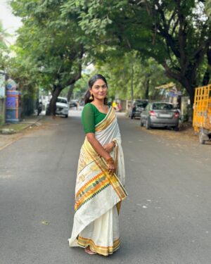 Preetha Instagram - Onam Ashamsakal everyone ♥️✨