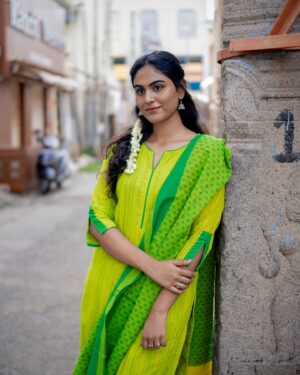 Preetha Instagram - 🍃✨

Captured @portraitsbylokesh 🔥