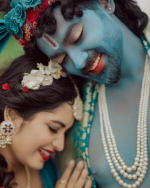 Priyanka M Jain Instagram - हरे कृष्ण हरे कृष्ण कृष्ण कृष्ण हरे हरे,हरे राम हरे राम राम राम हरे हरे🧿🦚 

Designer @sreha_designer_studio 
Captured by @thehashtag_photography 
MUA @praneetha_beautymakeover 
.

.

.

.

.

.

.

#krishna #krishnalove #krishnajanmashtami #janmashtami #janmashtamispecial #radhakrishna #rukmini #wohkisnahai #harekrishna #trend #trending #trendingreels #trendingnow #love #flute #gokul #brindavan #vrundavan #brundavan #gokulashtami #priyanka #priyankajain #priyankamjain #shiv #shiva #shivakumar #shivakumarmarihal #neverendingtales