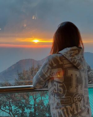 Priyanka Purohit Instagram - mellow and beauteous....🌄