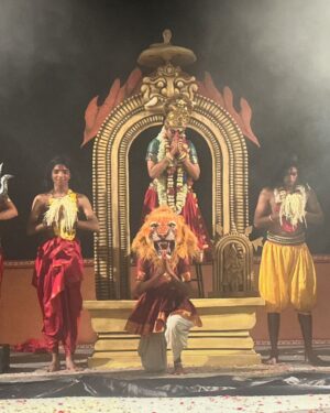 Priyanka Upendra Instagram - #kundapurakannadahabba2024 #bangalorepalace #karnataka #kundapura #kannada #festival
Photos : @dop_nandakumar