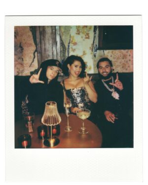 RAYE Instagram - grateful to my friend @centralcee for having me
Moi ft. me is now yours 🇫🇷🥀💔🎙️
souviens-toi que même les bad b*tch pleurent 💔🥀
co-produced by me too ;)🎹 
p.s i hope you think my French is okay, i love the language and would like to try and sing more songs in French🥹